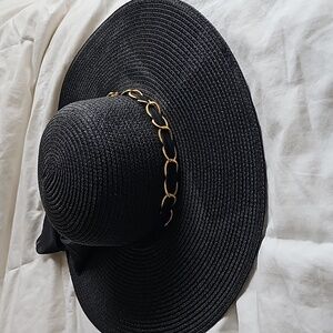 Black sunhat